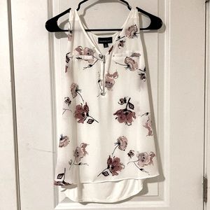 Fortune+Ivy Woman’s Medium Blouse 👚